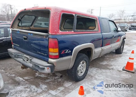 2001 Chevrolet Silverado 1500 Ls z USA, uszkodzony, nr VIN 2GCEK19T611115940